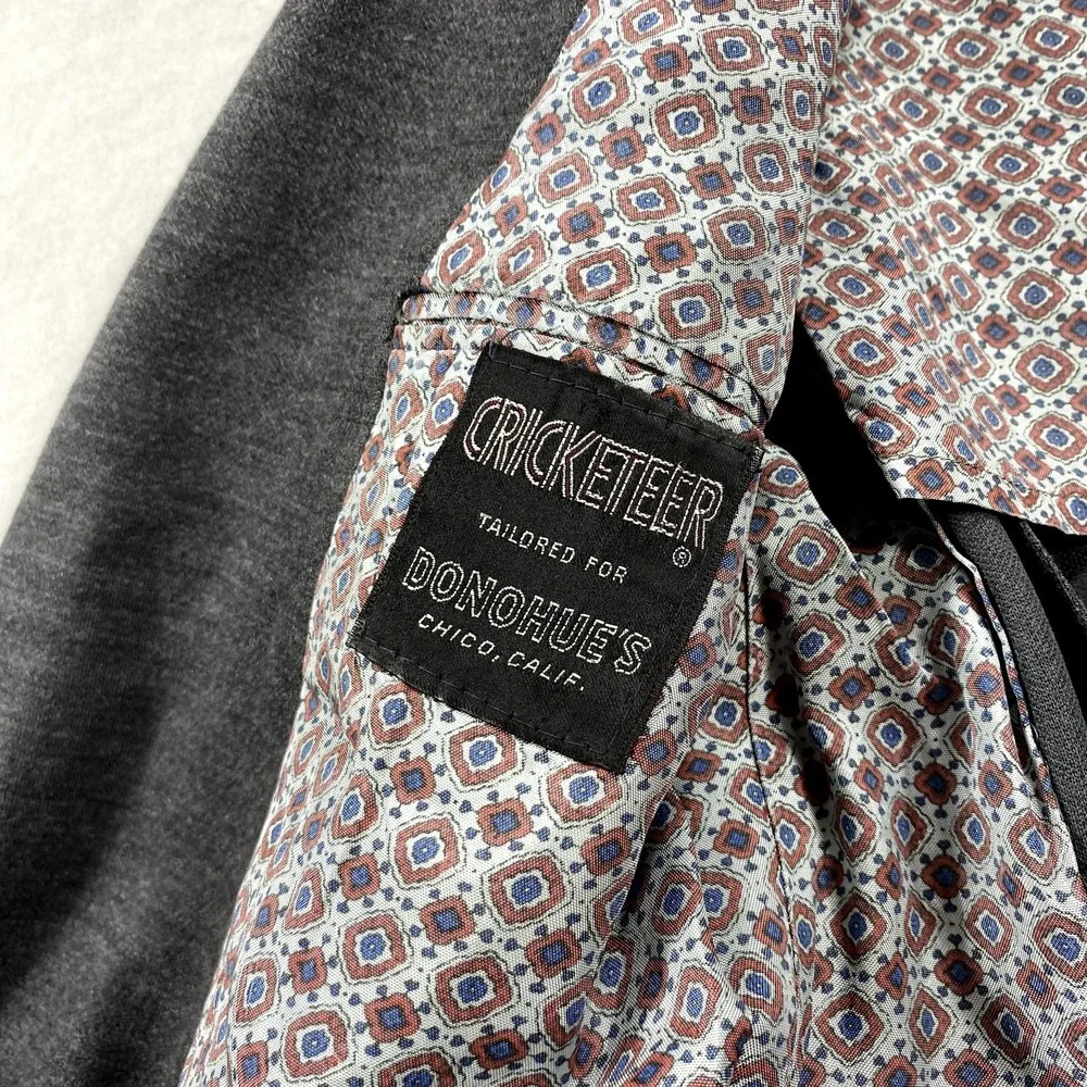 VINTAGE Cricketeer Blazer Mens 44R Gray Double Knit Polyester Sport Coat Jacket‎
